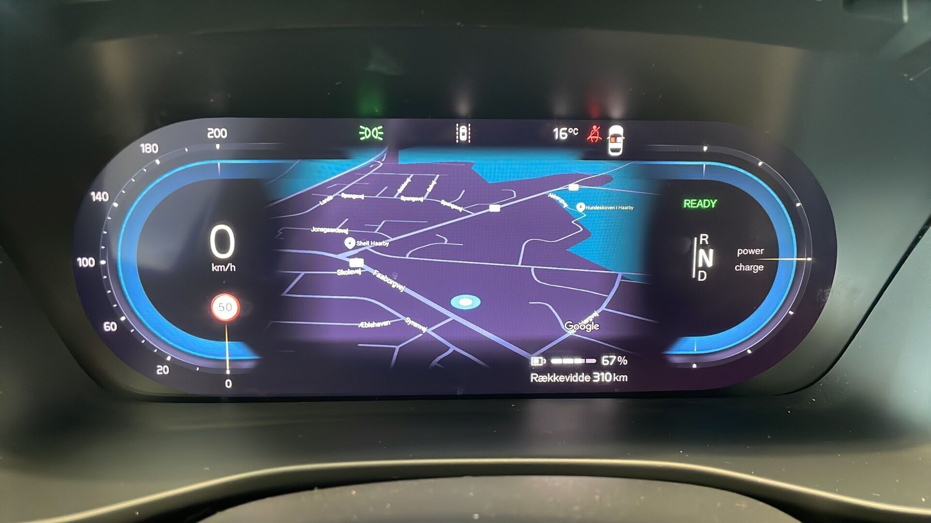 Sort Volvo XC40 fra 2024