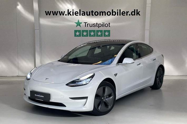 Hvid Tesla Model 3 fra 2019