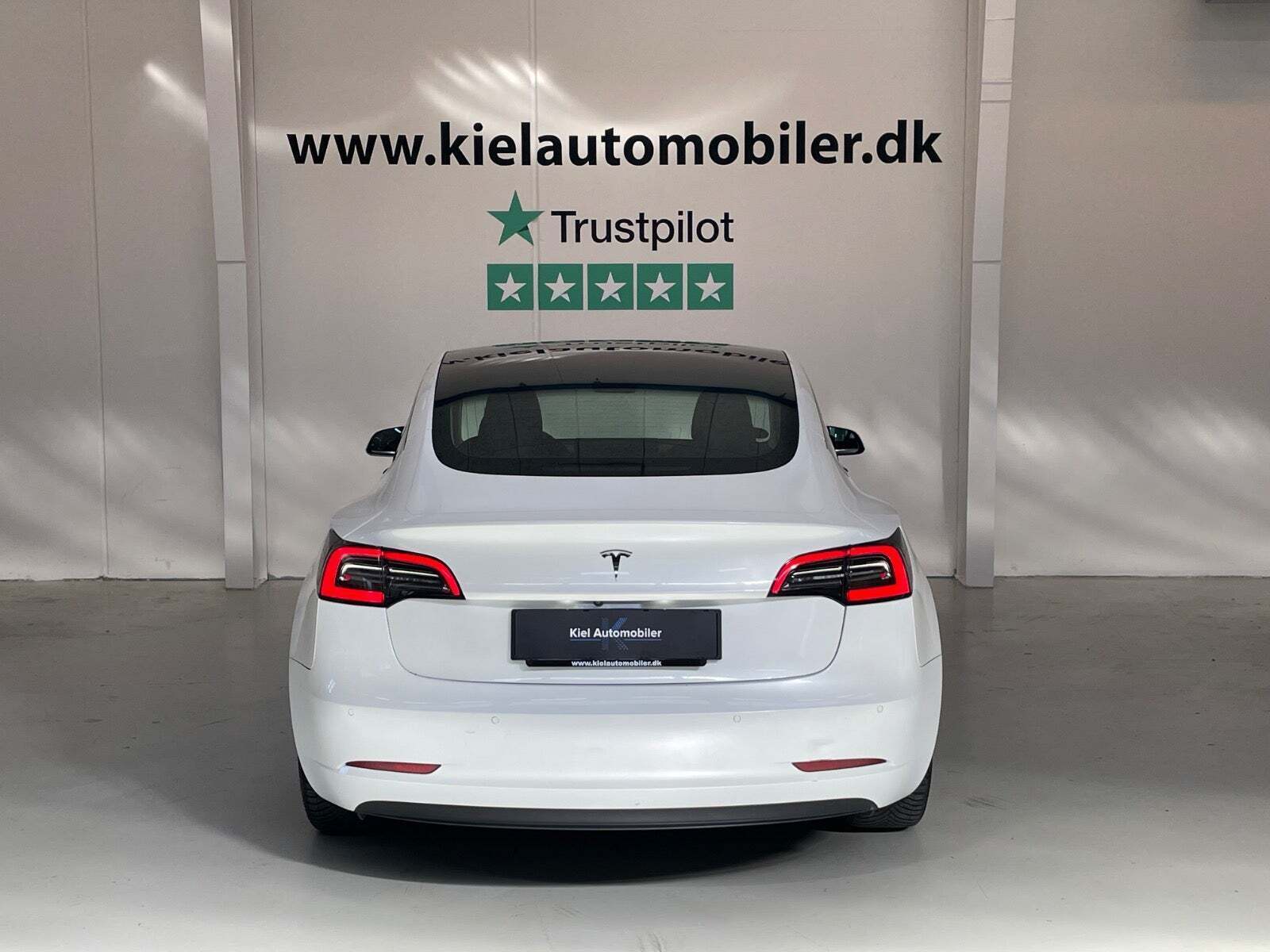 Tesla Model 3 Standard Range+ RWD