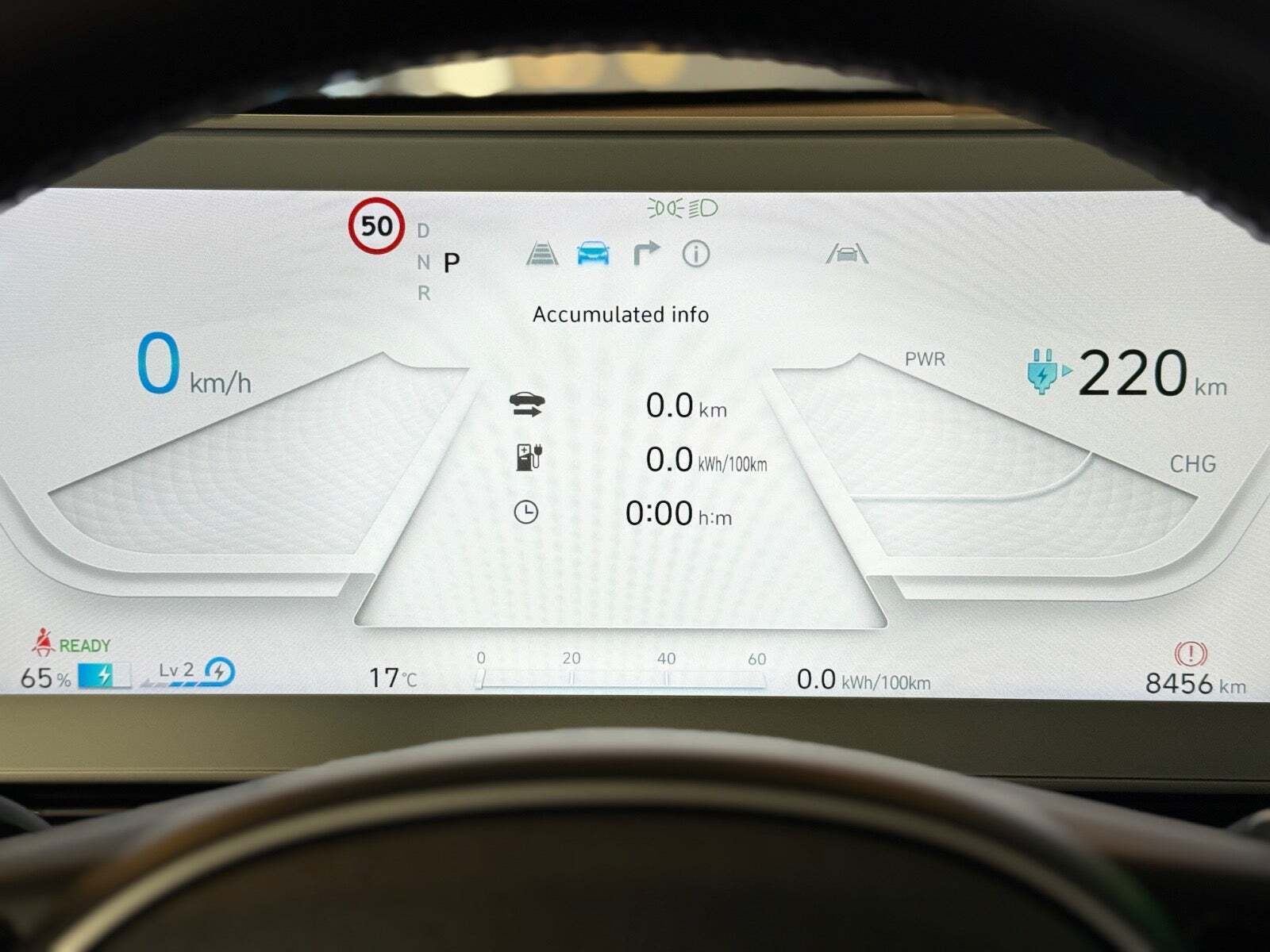 Blå Hyundai Ioniq 5 fra 2024
