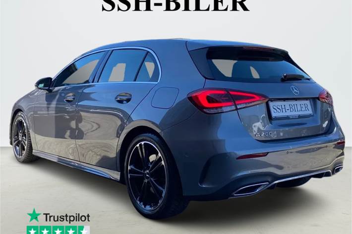 Grå Mercedes A200 fra 2021