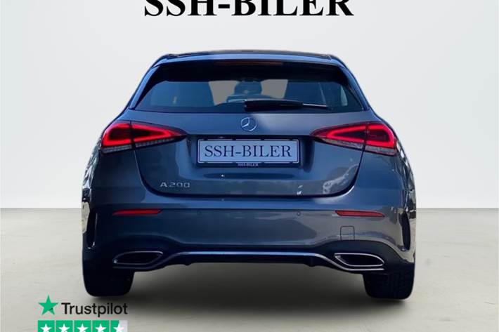 Grå Mercedes A200 fra 2021