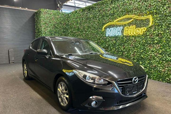 undefined Mazda 3 fra 2015 set udefra