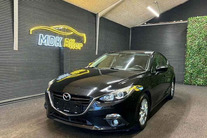 undefined Mazda 3 fra 2015