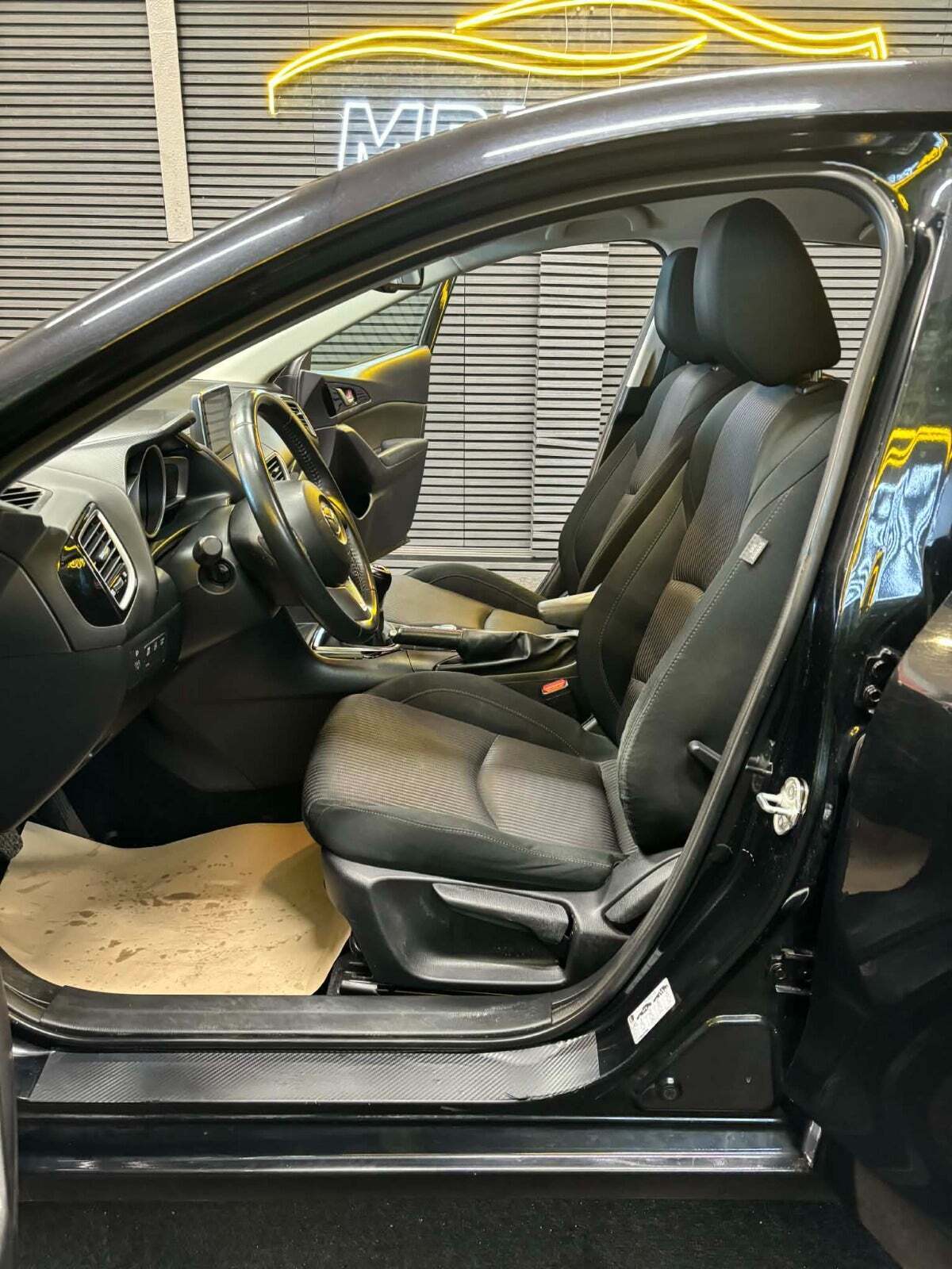 Mazda 3 1,5 SkyActiv-G 100 Vision