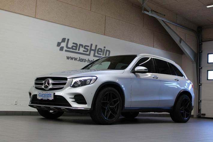 Sølv Mercedes GLC350 d fra 2018