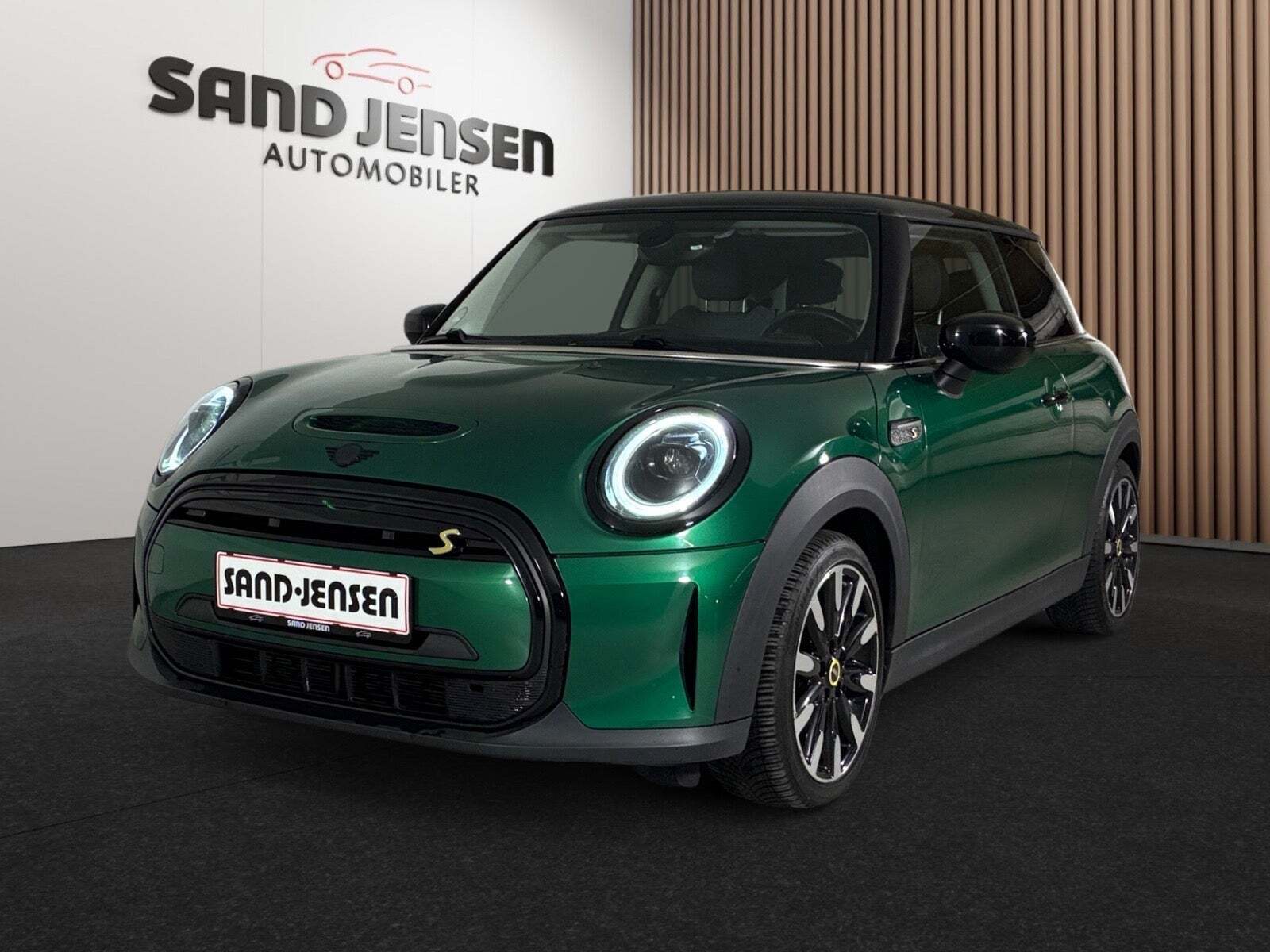 Mini Cooper SE Essential