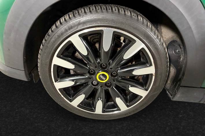 Grøn Mini Cooper SE fra 2021