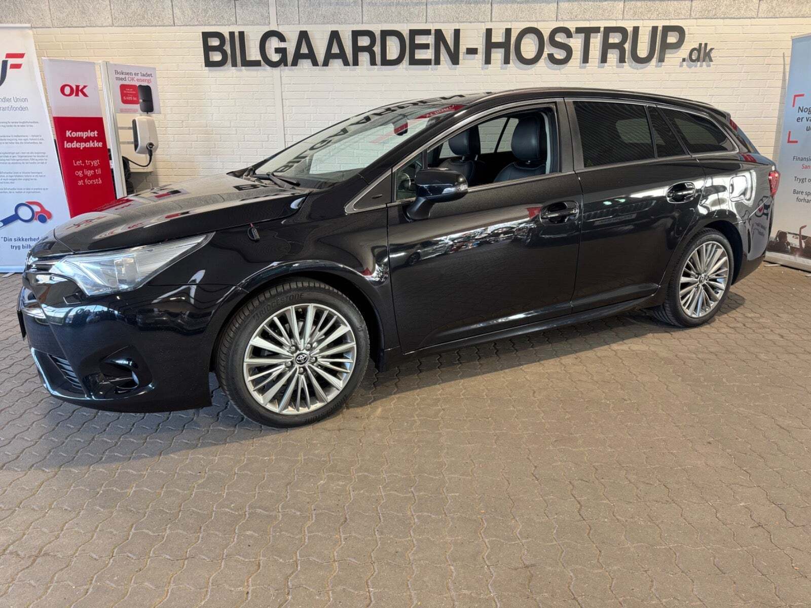 Toyota Avensis 1,8 VVT-i T1 Touring Sports