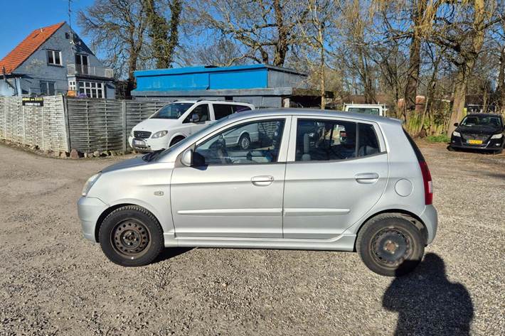 undefined Kia Picanto fra 2005