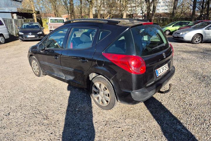 undefined Peugeot 207 fra 2009