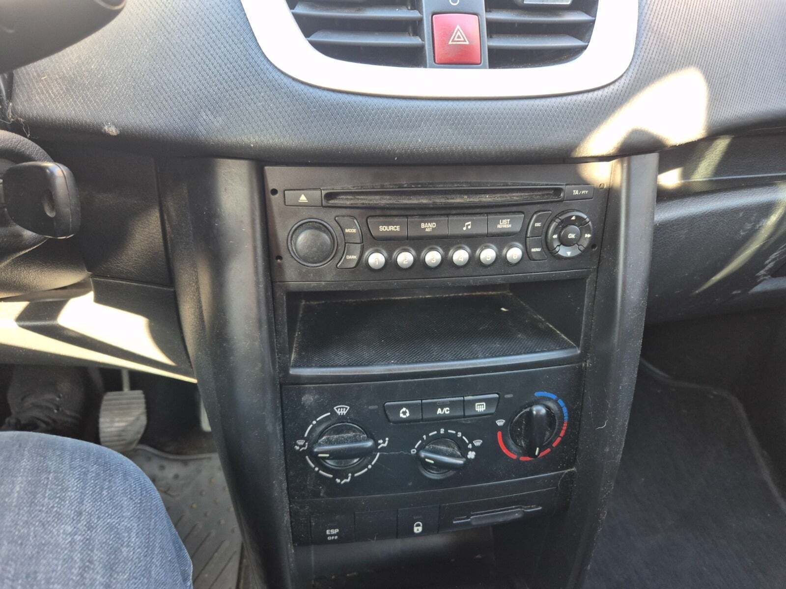 undefined Peugeot 207 fra 2009