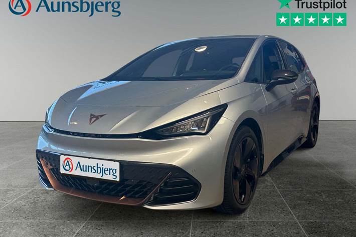 Sølv Cupra Born fra 2023