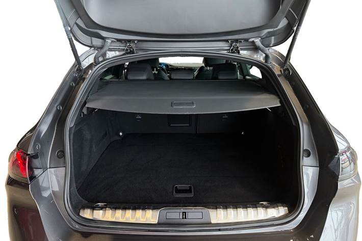 Grå Peugeot 508 fra 2022