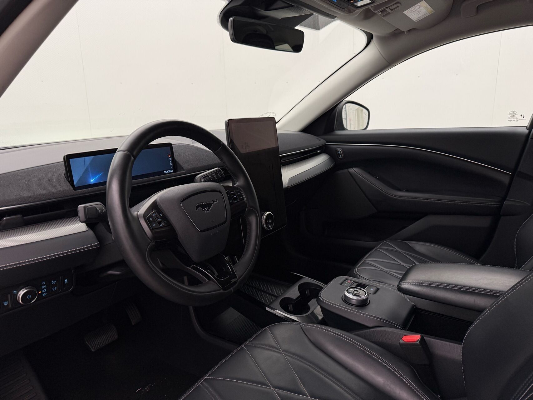 Ford Mustang Mach-E Long Range, 294hp, 2021