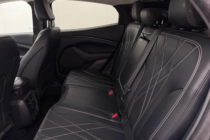 Sort Ford Mustang Mach-E fra 2022