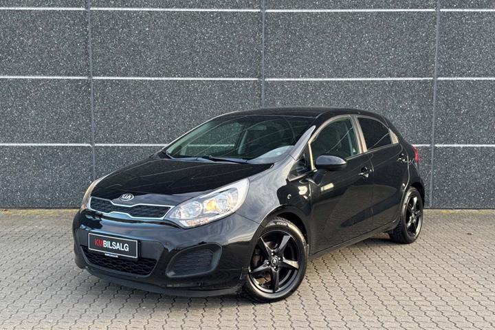 Sort Kia Rio fra 2014