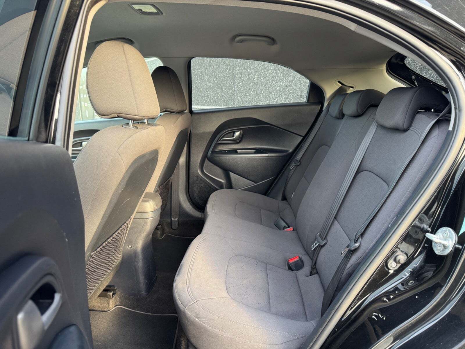 Sort Kia Rio fra 2014