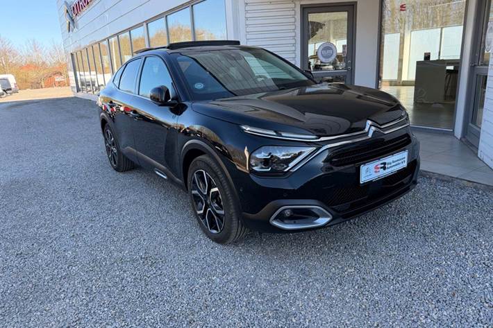 Sort Citroën ë-C4 X fra 2023