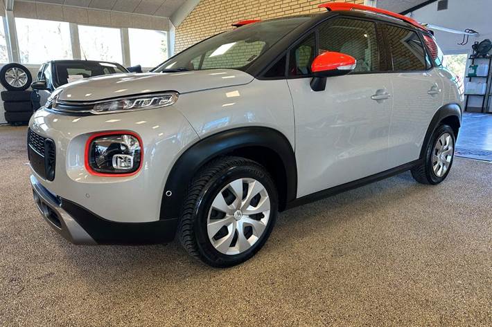 Grå Citroën C3 Aircross fra 2017