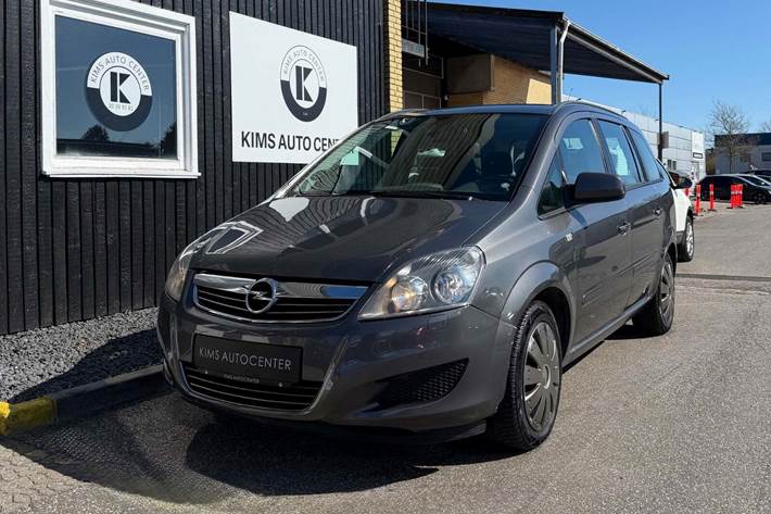 undefined Opel Zafira fra 2012