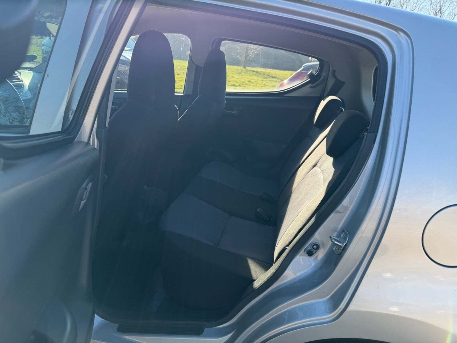 Grøn Suzuki Alto fra 2014