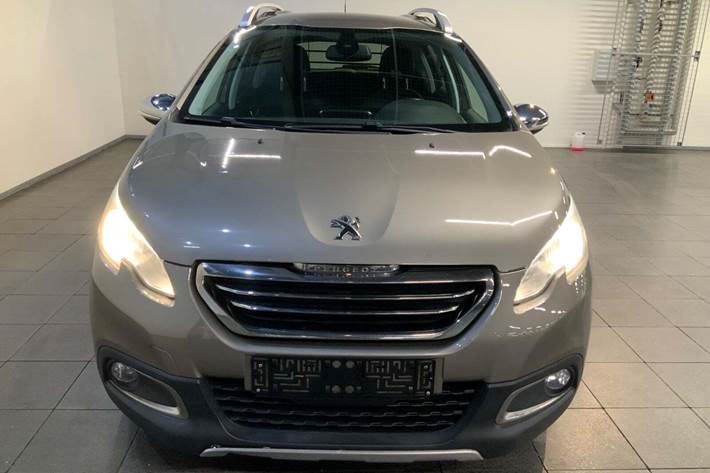 Brun Peugeot 2008 fra 2014