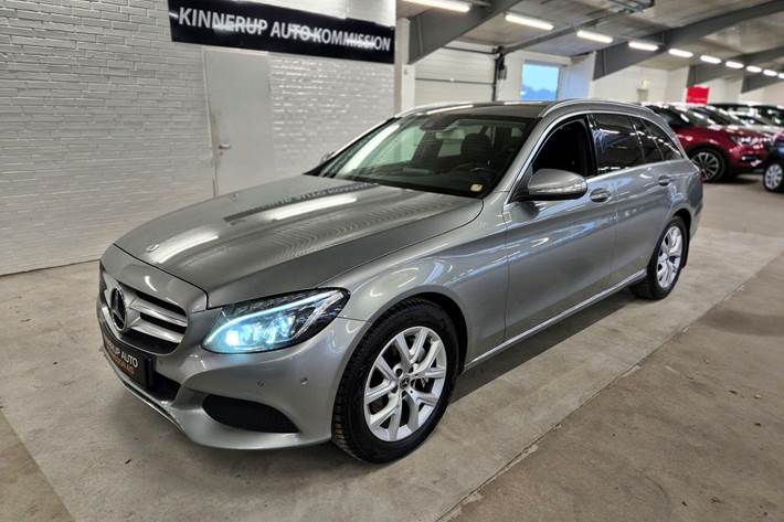 Sort Mercedes C250 d fra 2014