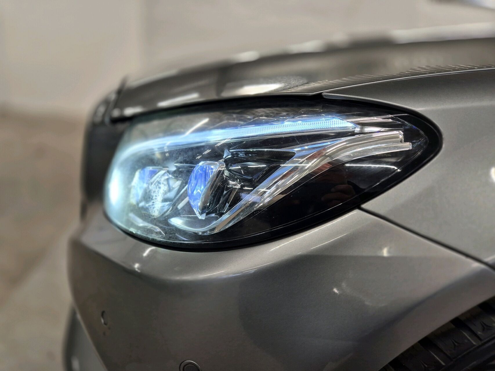 Sort Mercedes C250 d fra 2014