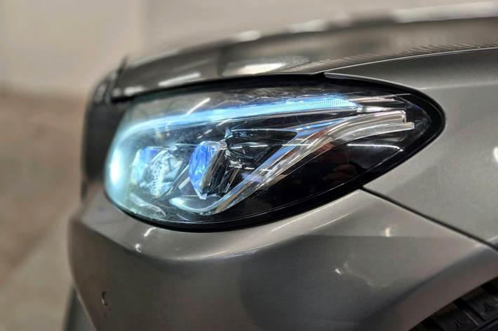 Sort Mercedes C250 d fra 2014