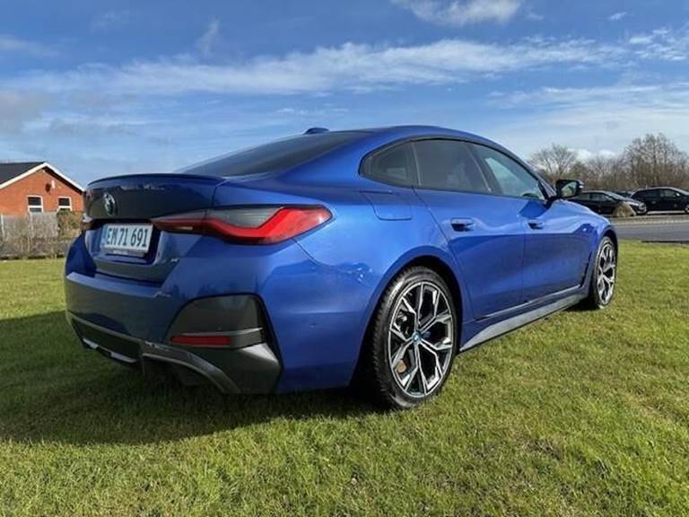 BMW BMW i4 eDrive 40M sport