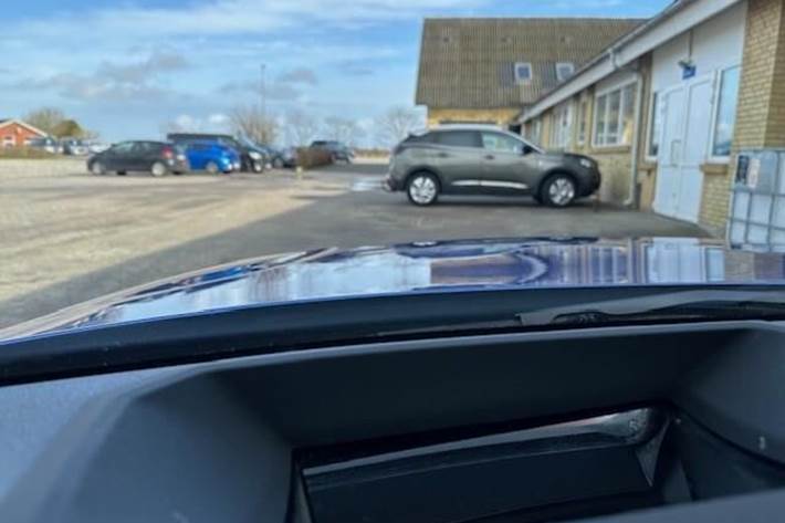 Blå BMW BMW fra 2024