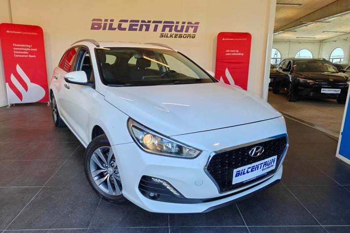 Hvid Hyundai i30 fra 2018