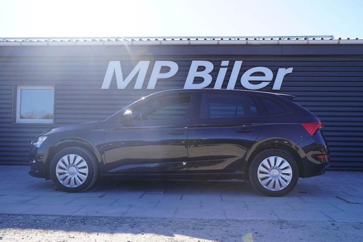 Sort Skoda Scala fra 2021