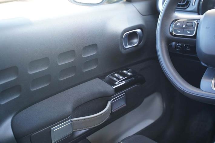 Beige Citroën C3 fra 2021