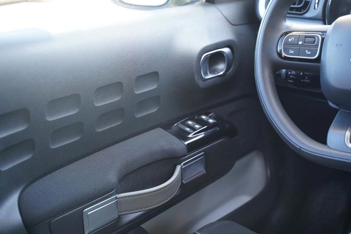 Beige Citroën C3 fra 2021