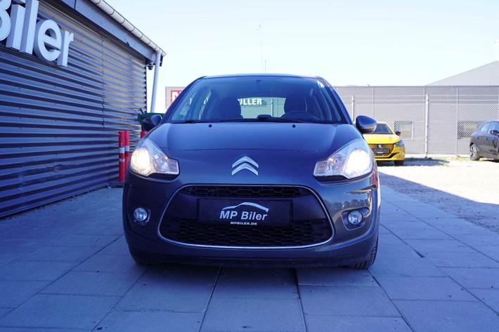 Grå Citroën C3 fra 2012
