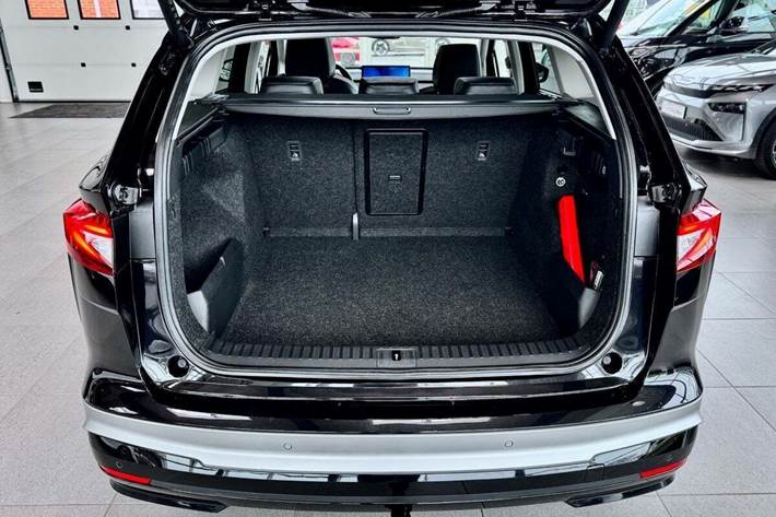 Sort Skoda Enyaq fra 2026