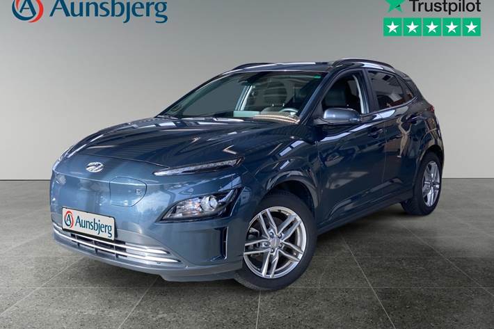 Grå Hyundai Kona fra 2021