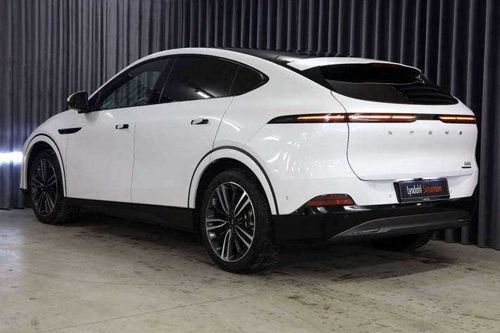 Hvid Xpeng G6 fra 2024