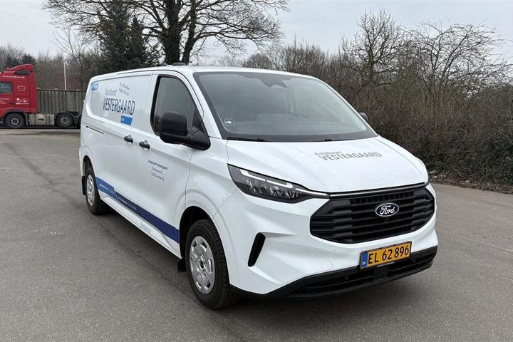 Beige Ford Transit Custom 300 L2 fra 2025