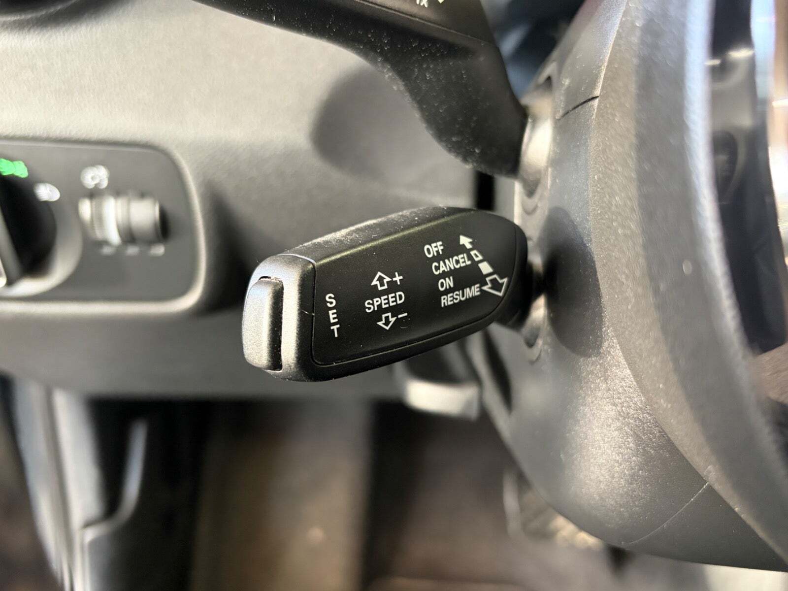 Grå Audi A1 fra 2012