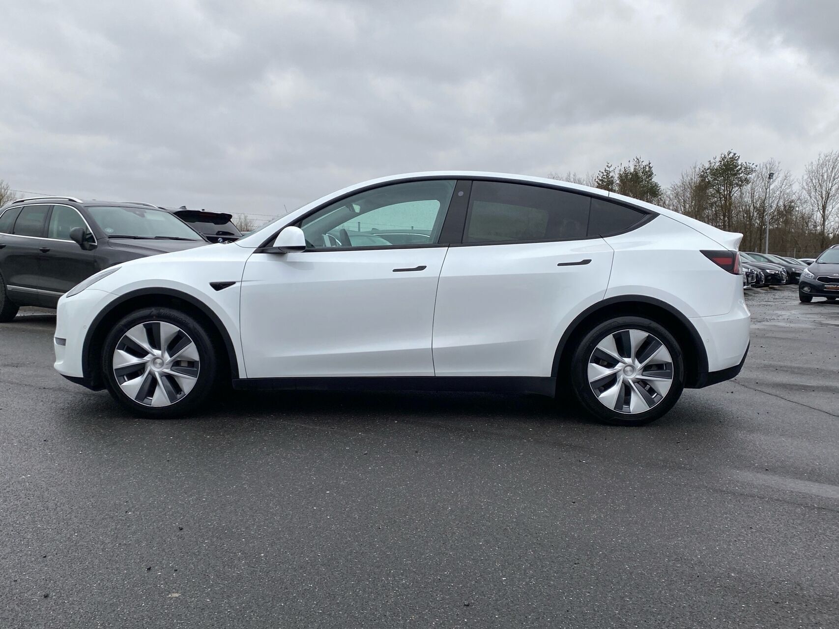 Tesla Model Y EL Long Range AWD 514HK 5d Aut.