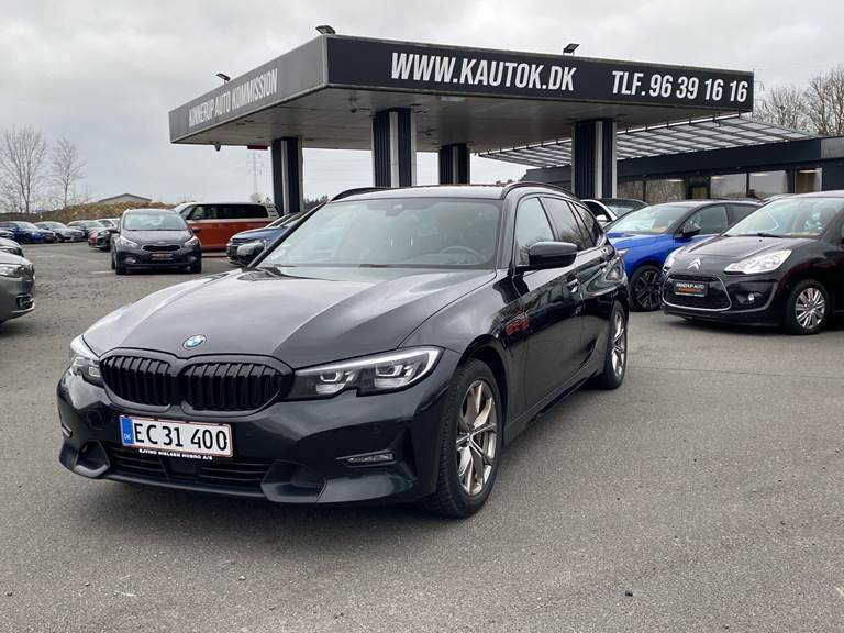 BMW 330e 2,0 Touring Plugin-hybrid Sport Line Steptronic 292HK Stc 8g Aut.