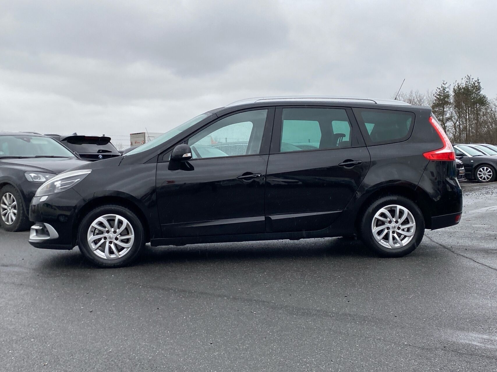 Renault Grand Scénic 1,6 7 pers. DCI FAP Expression start/stop 130HK 6g