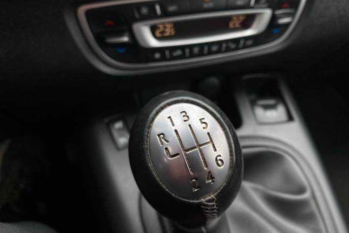 Sort Renault Grand Scénic fra 2014