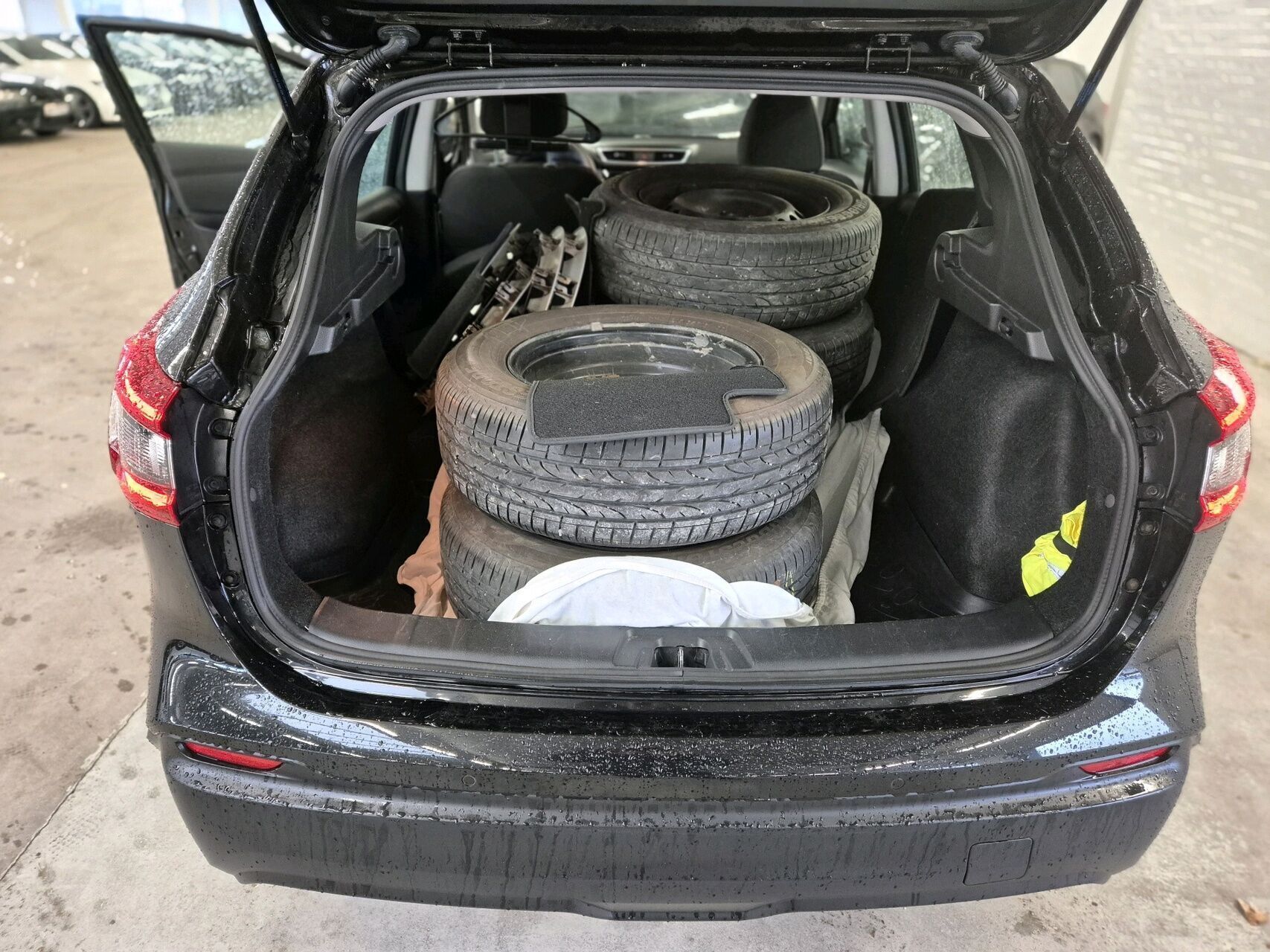 Sort Nissan Qashqai fra 2020