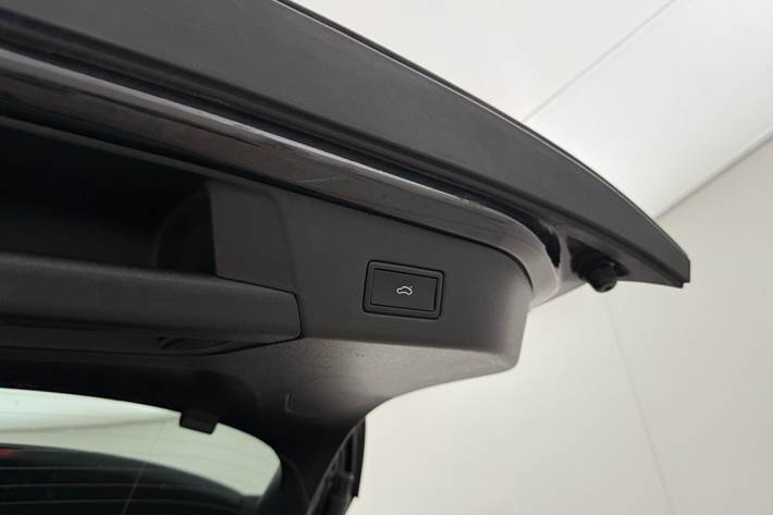 Grå VW ID.4 fra 2021