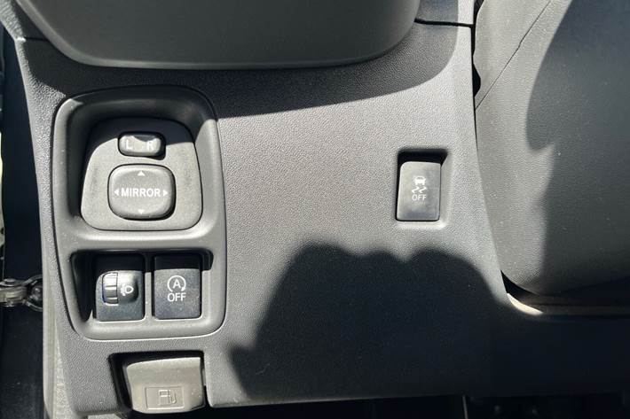 Grå Toyota Aygo fra 2021