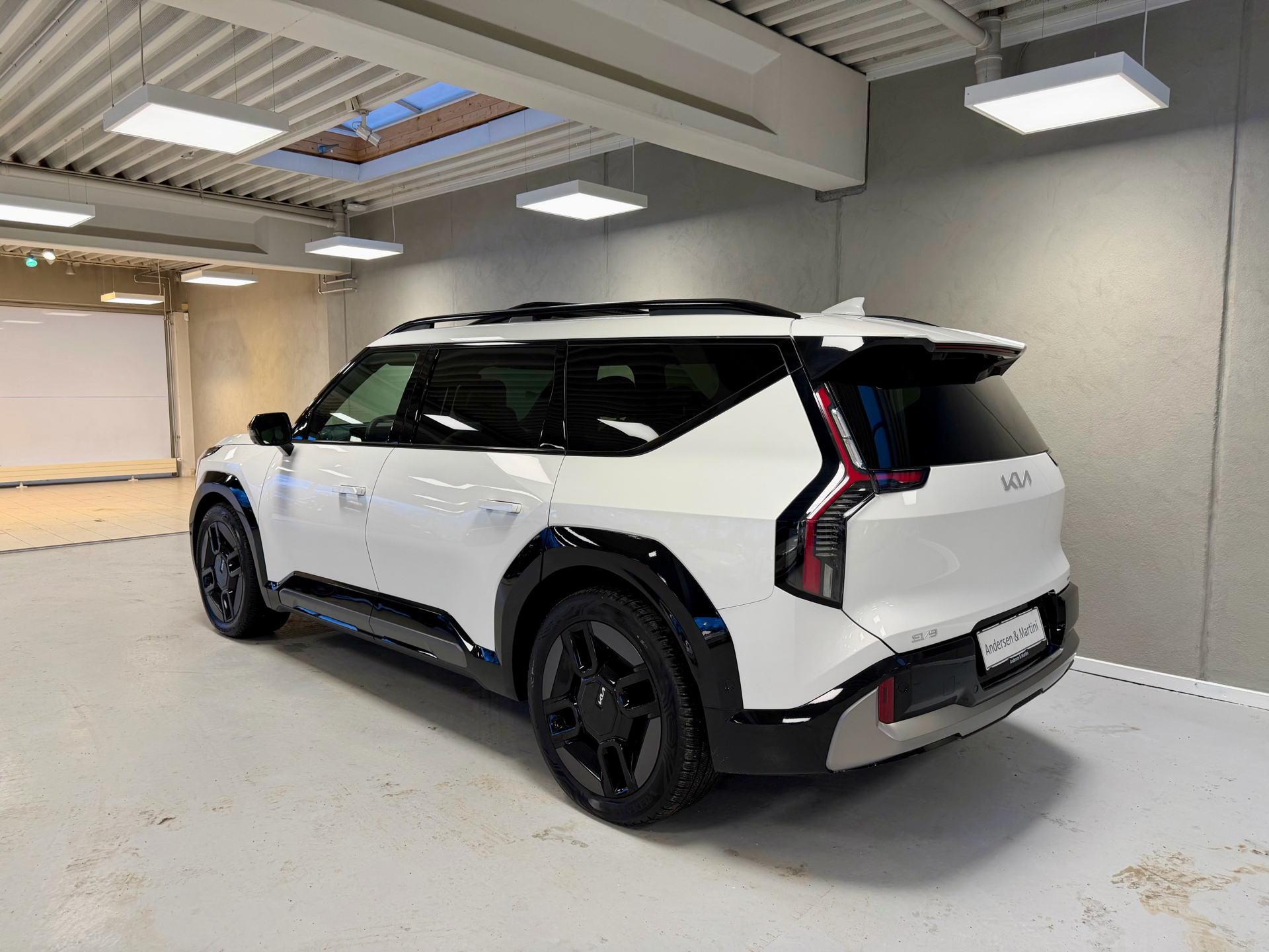 Hvid Kia EV9 fra 2025